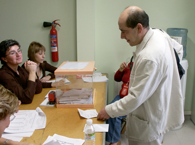 La jornada electoral del 27-M