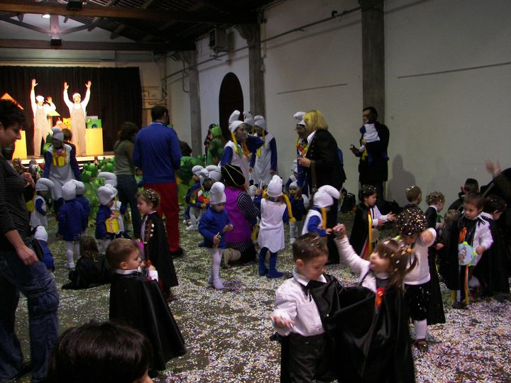 Les escoles bressol inauguren el Carnaval d'Arenys amb una festa al Calisay - Foto 34056355