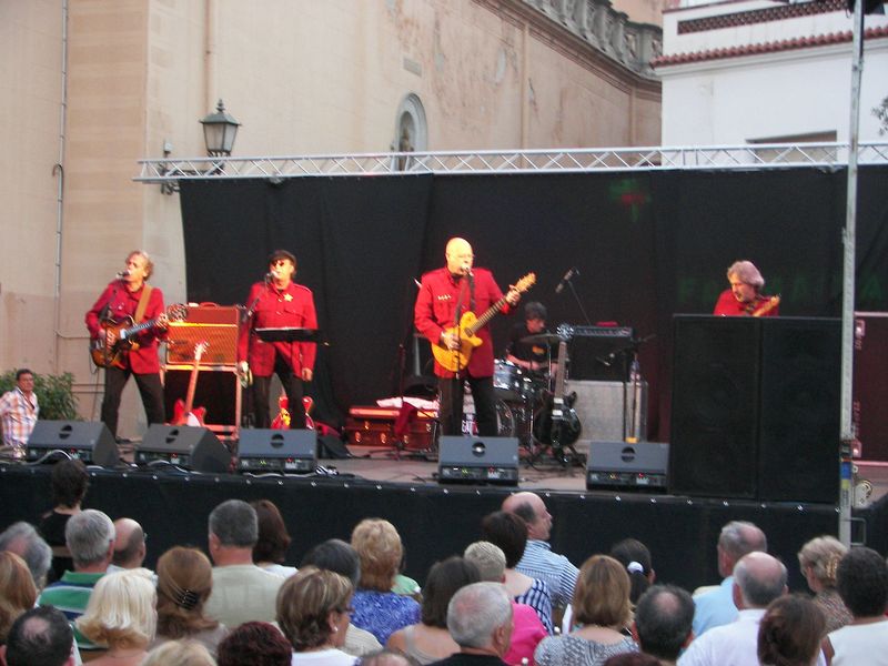 Nit de cl�nics: Beatles, a c�rrec de Beaties