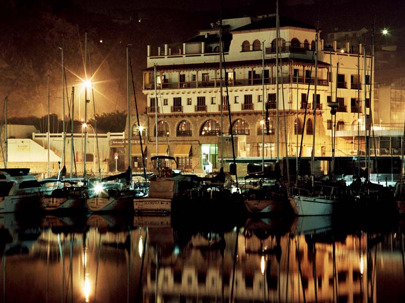 Un tomb per Arenys - Foto 53558233