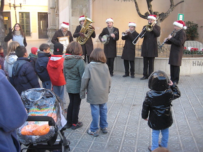 La despertada del Ti�, amb una jazz-band