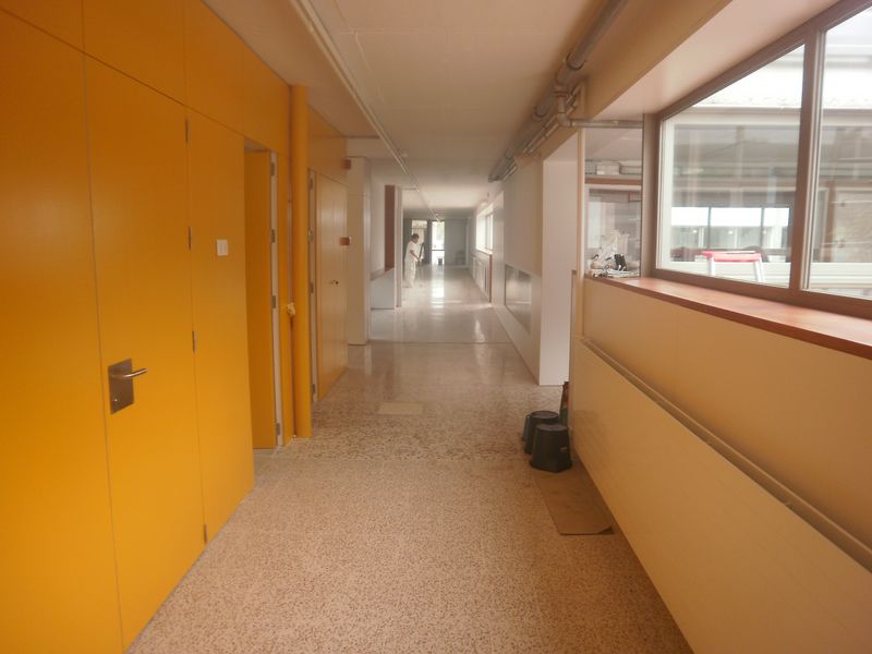 Molta llum al nou edifici