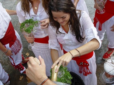 Cercavila de macips, macipes i captadores
