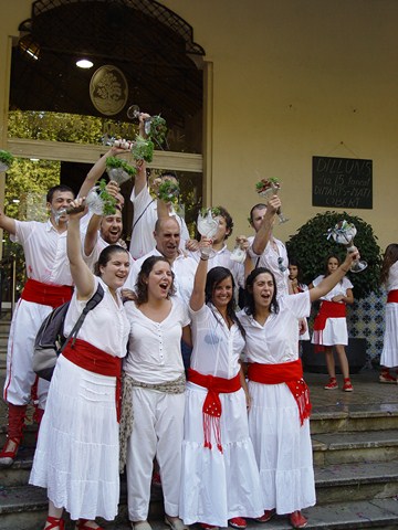 Cercavila de macips, macipes i captadores