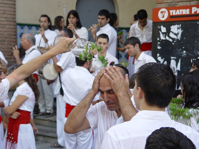 Cercavila de macips, macipes i captadores