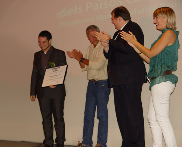 Lliurament del premi Petit Tresor dels Pa�sos Catalans als macips d'Arenys