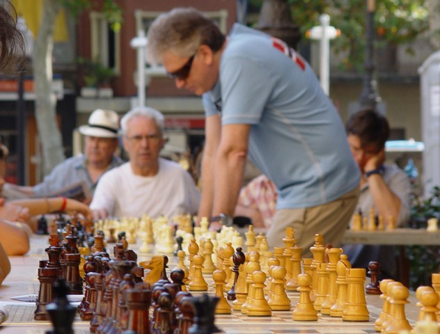 Simult�nia d'escacs amb Viktor Moskalenko