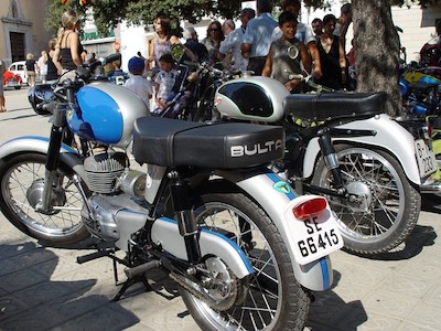 Trobada de cotxes i motos d'�poca