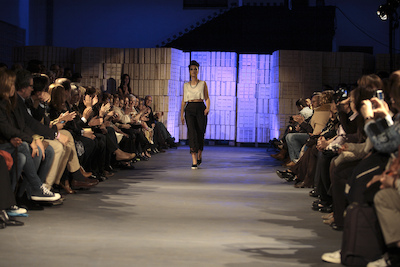 Desfilada de moda
