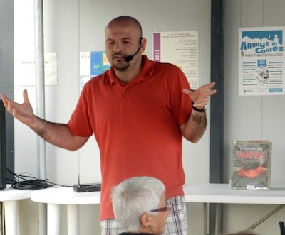 Biblioplatja - Hora del conte amb Roger Pou