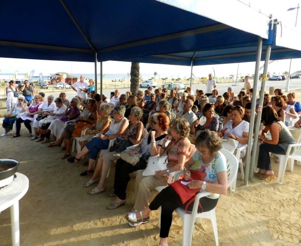 Biblioplatja - Demostraci� de cuina d'estiu amb Rosario Montoza