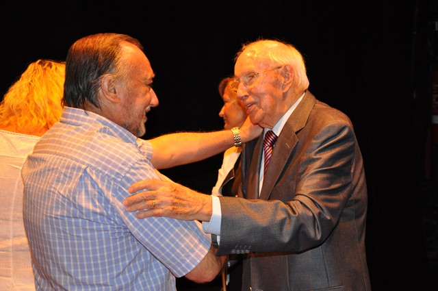 Joan Aymerich �s nomenat fill adoptiu de la vila - Foto 40051755
