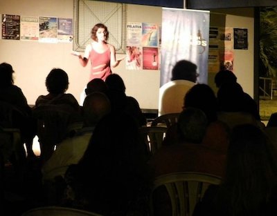 Arenys de contes amb M�nica Torra