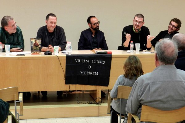 Presentaci� del llibre "Lliures o morts" (02.11.2012)