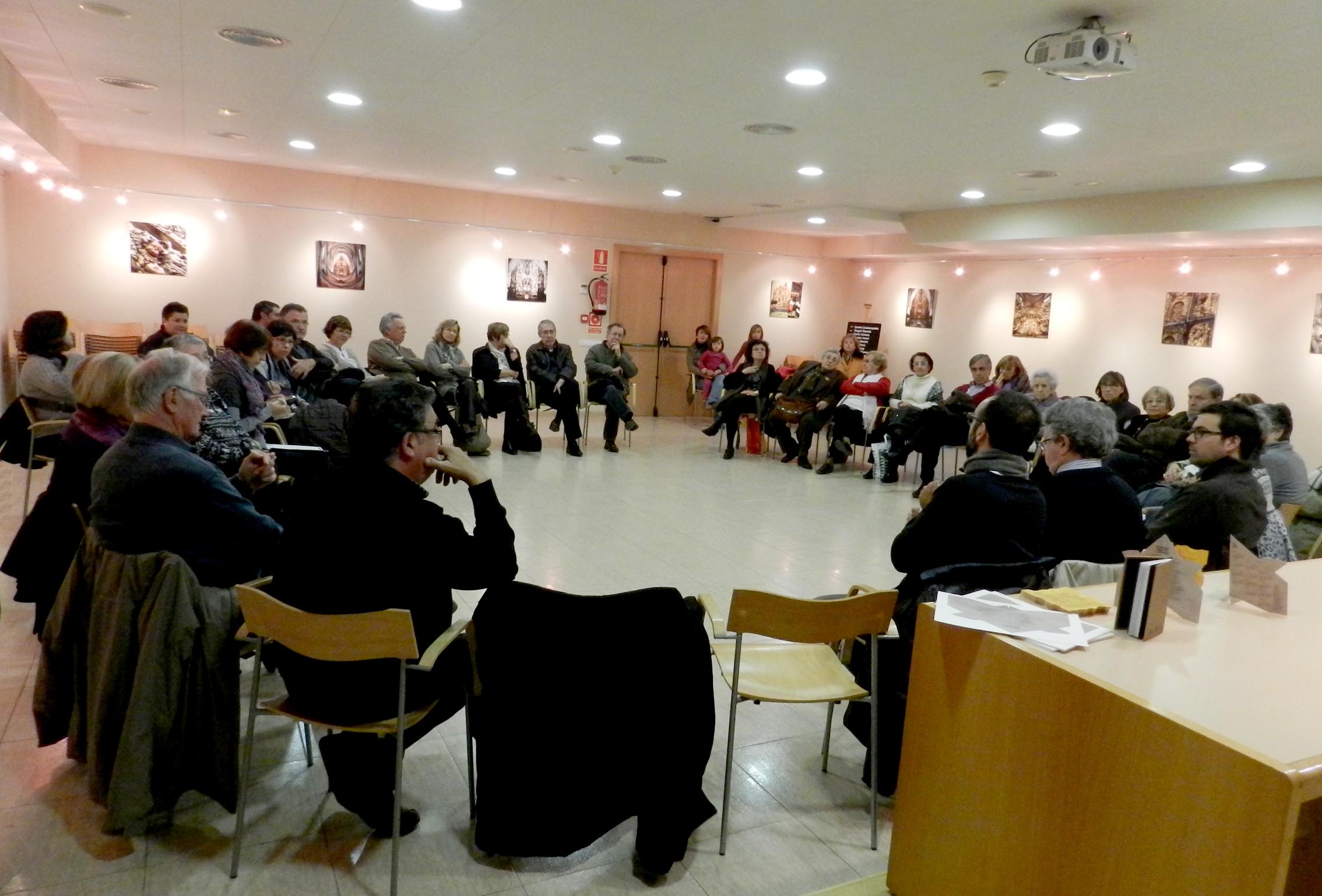Tert�lia de novel�la amb Ramon Verdaguer (10.12.2012)