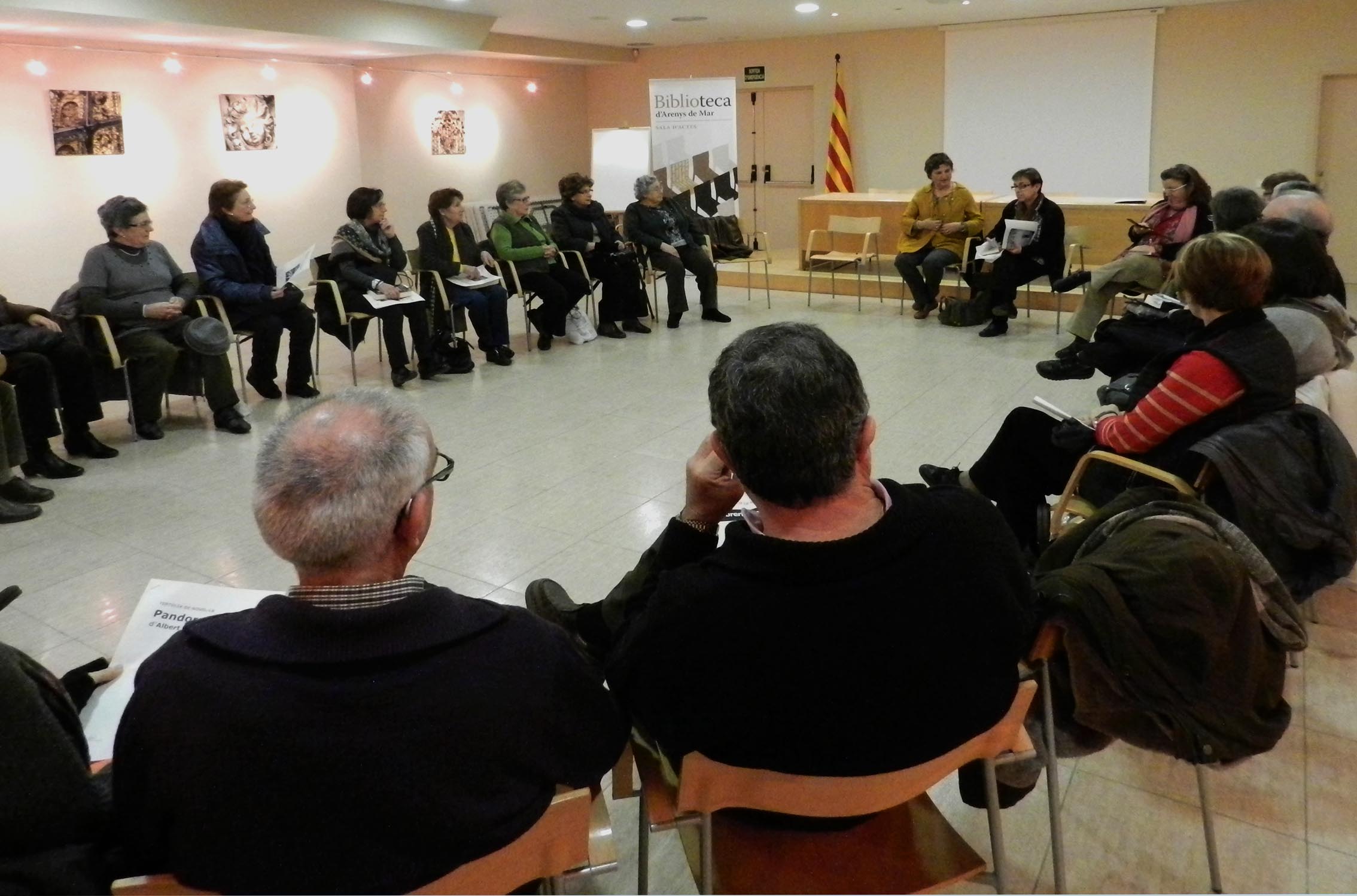 Tert�lia de novel�la amb Raymond Zorrilla (21.01.2013)