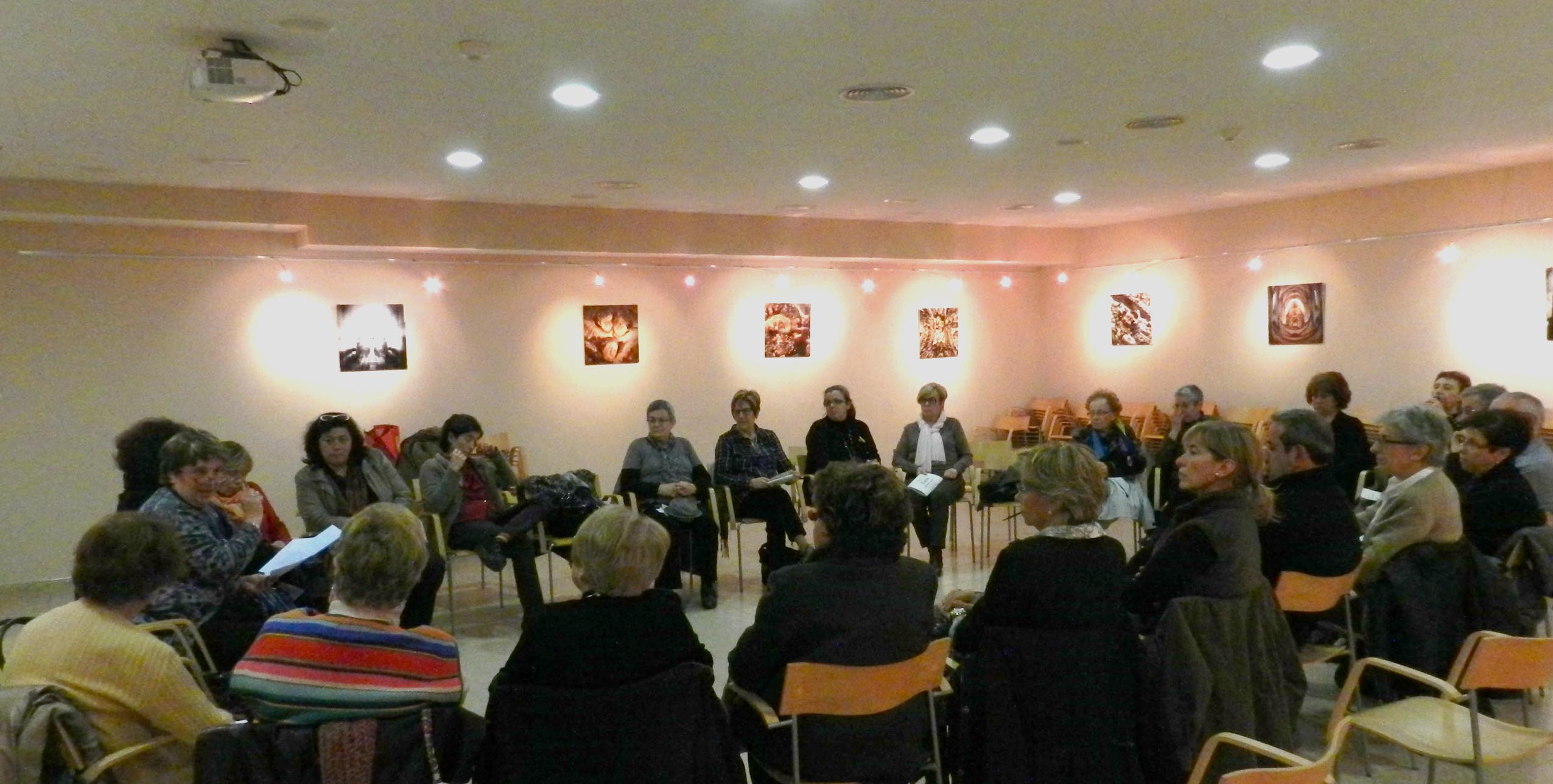 Tert�lia de novel�la - "Los Aires dif�ciles" (18/03/2013)