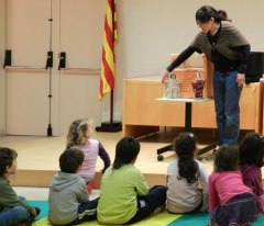 Hora del conte amb Anna Dan�s (04/04/2013)