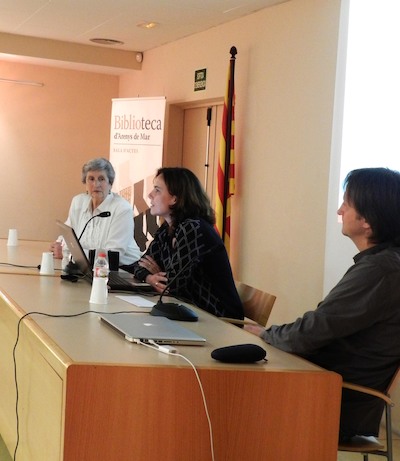 Confer�ncia i donaci� de diners a l'Hospital de Sant Joan de D�u (19.04.2013)