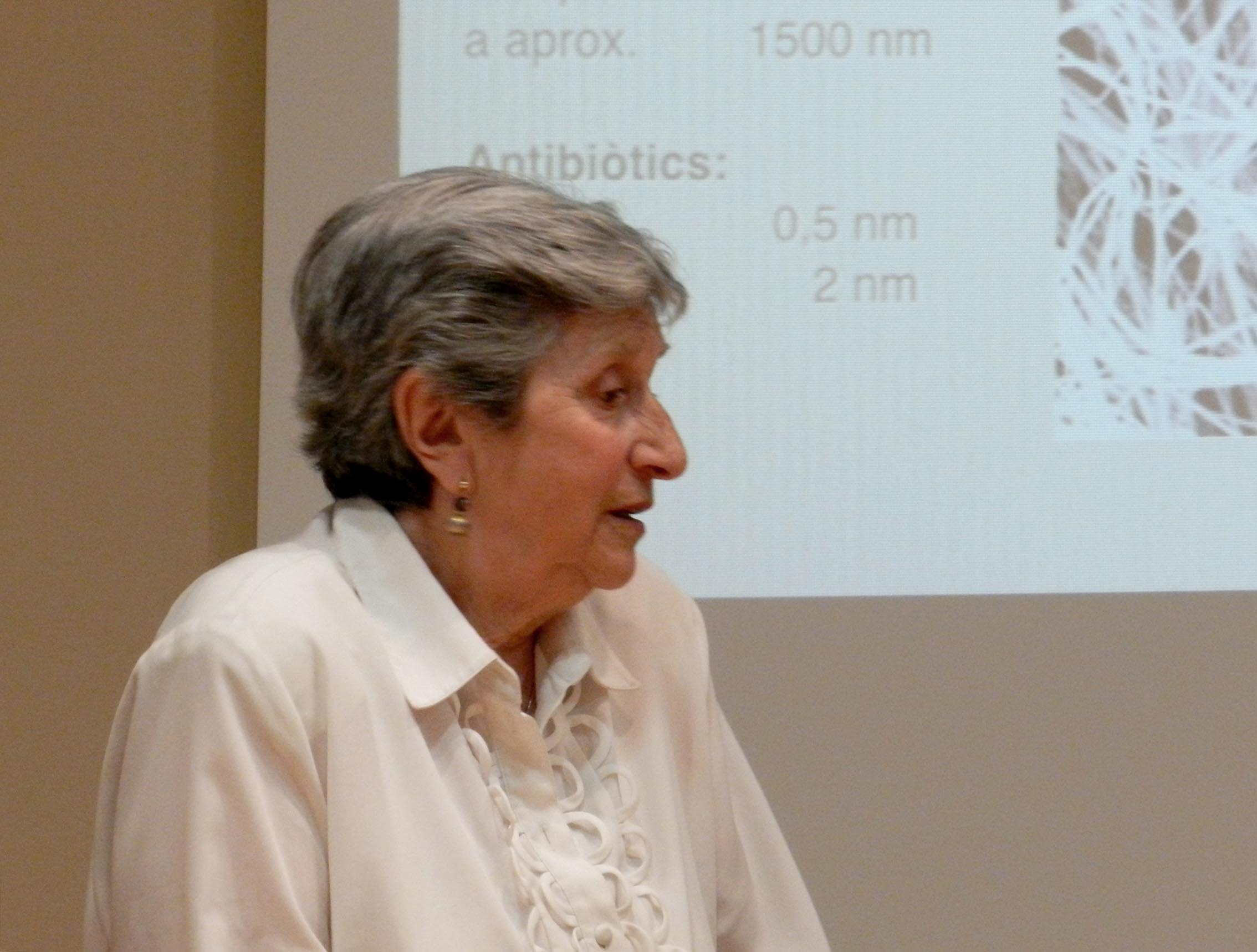 Confer�ncia i donaci� de diners a l'Hospital de Sant Joan de D�u (19.04.2013)