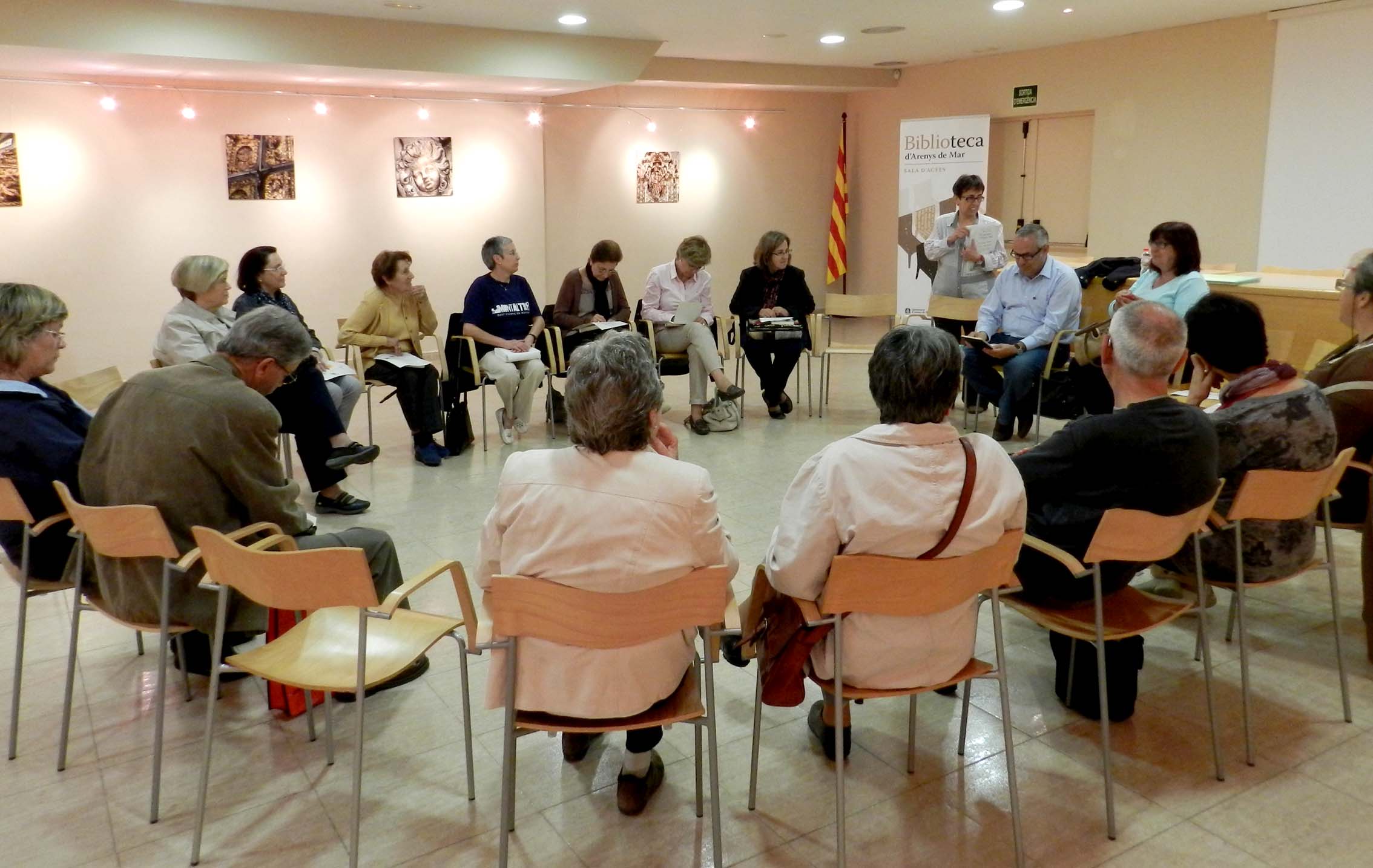 Tert�lia de novel�la amb Enric Agust� (13.05.2013)