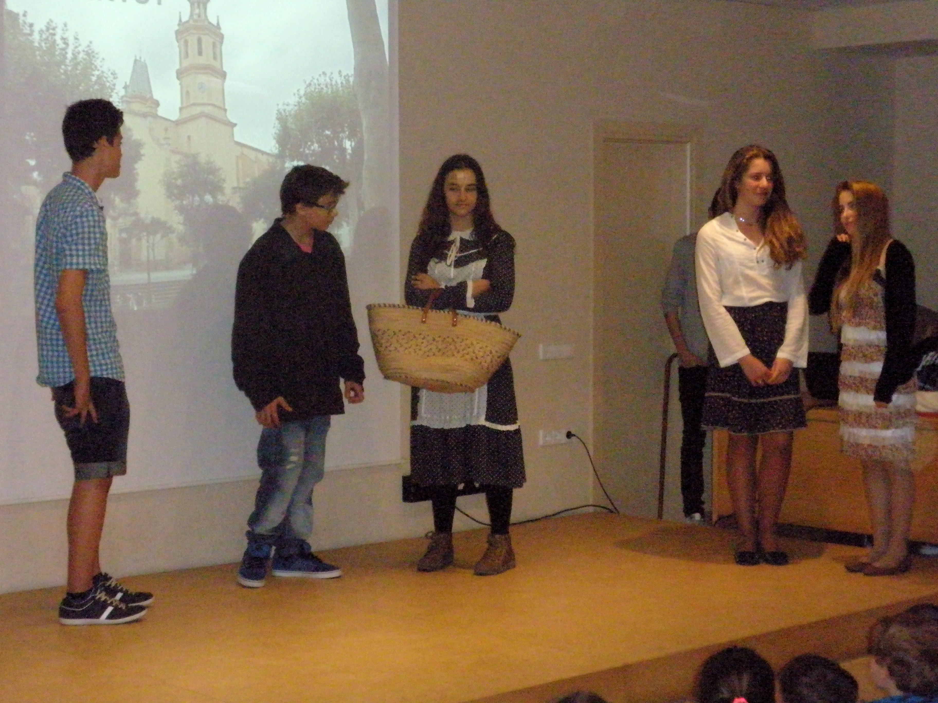 Hora del conte amb els Alumnes de l'Escola Freta de Matar� (23.05.2013)