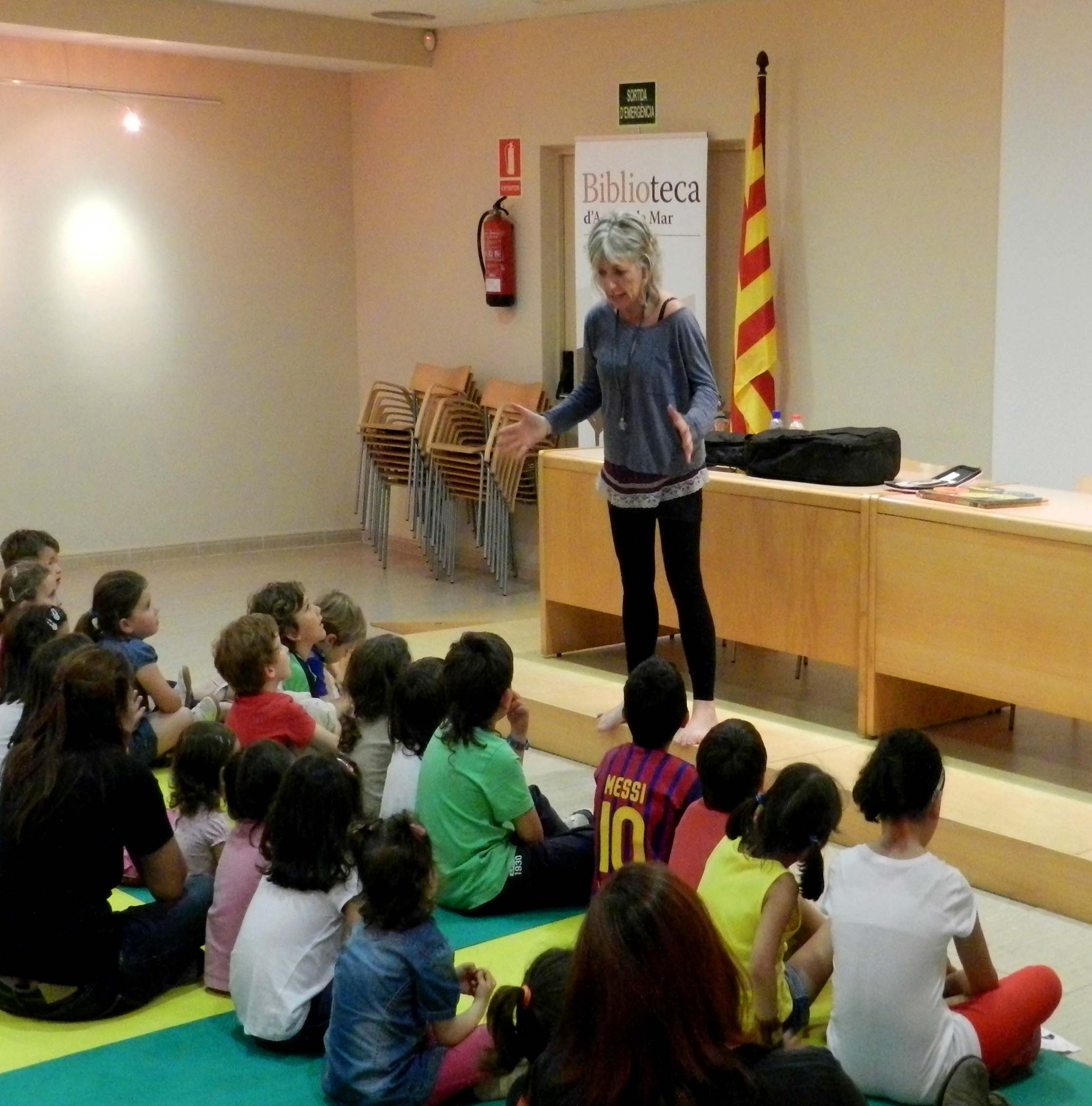 Hora del conte amb Montse Dulcet (06.06.2013)