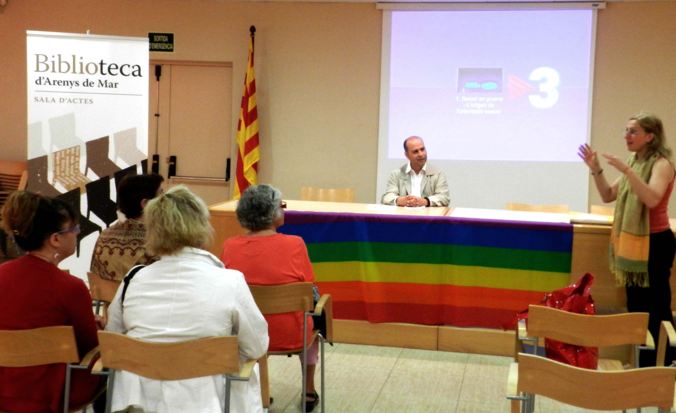 V�deo F�rum per commemorar el dia Internacional per l'Alliberament Gai, L�sbic i Transexual (27.06.2013)