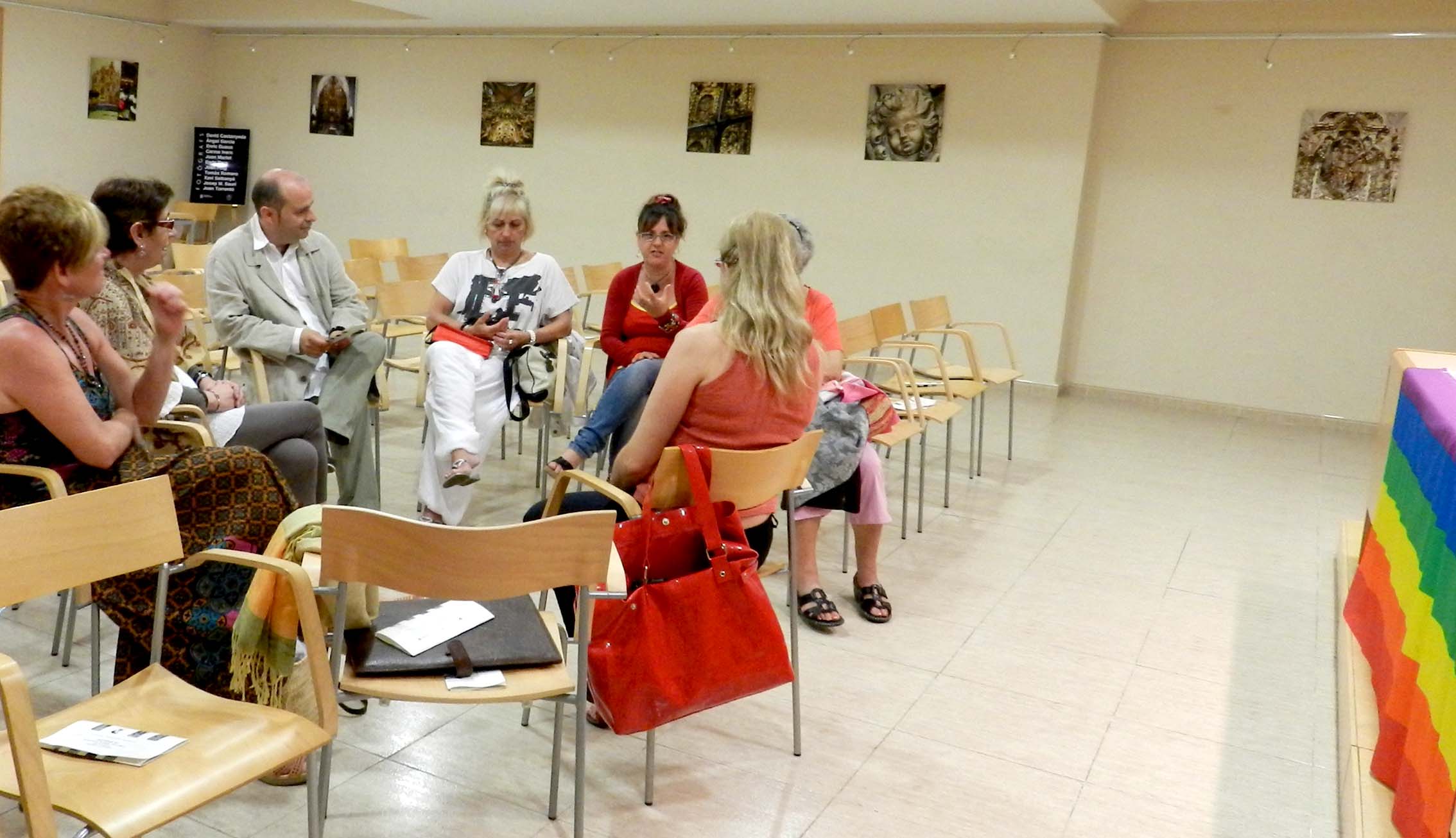 V�deo F�rum per commemorar el dia Internacional per l'Alliberament Gai, L�sbic i Transexual (27.06.2013)