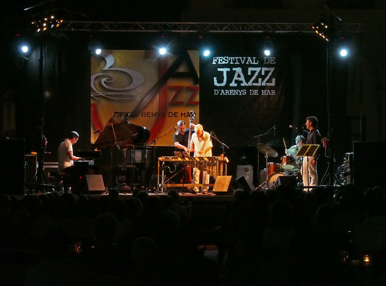Imatges del 21 Festival de Jazz d'Arenys de Mar - 2012 - Foto 37412314