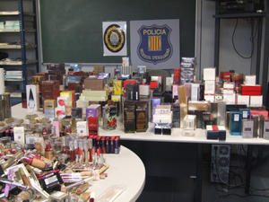 robatori_perfumeria_1