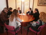 Reuni&oacute; amb el Govern Municipal abans de la presentaci&oacute; p&uacute;blica