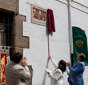 descoberta placa clav&eacute;