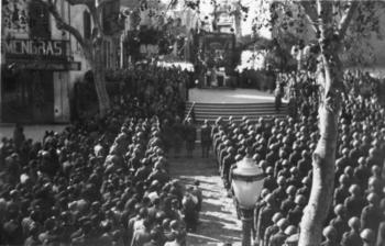 Foto: Jaume Codo&ntilde;&eacute;s (Arxiu Hist&ograve;ric Fidel Fita). Missa celebrada el 4 de febrer de 1939.