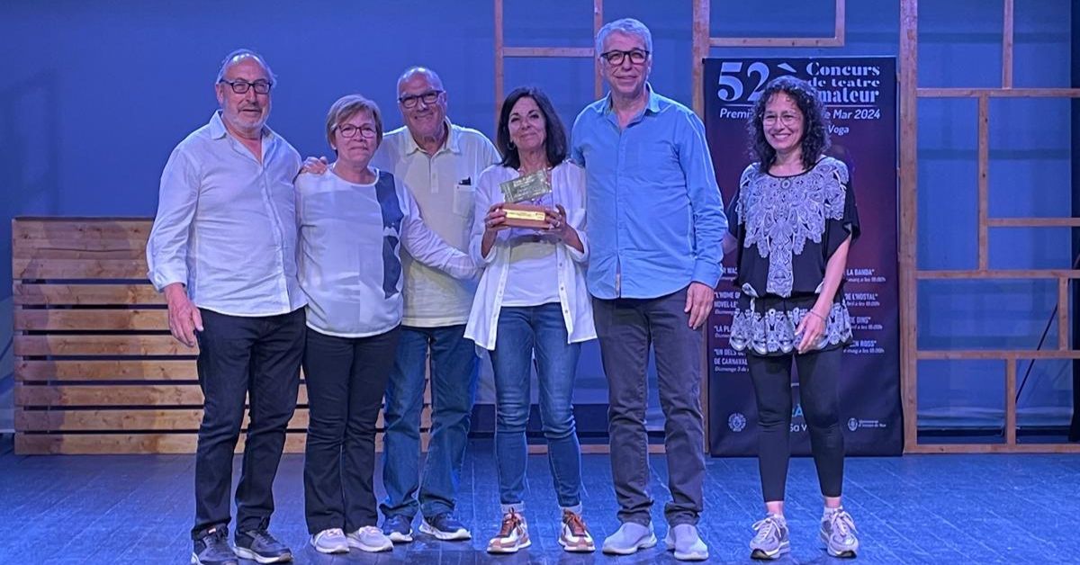 pierrot teatre, guanyador del jurat i del pblic en el 52 concurs de teatre amateur