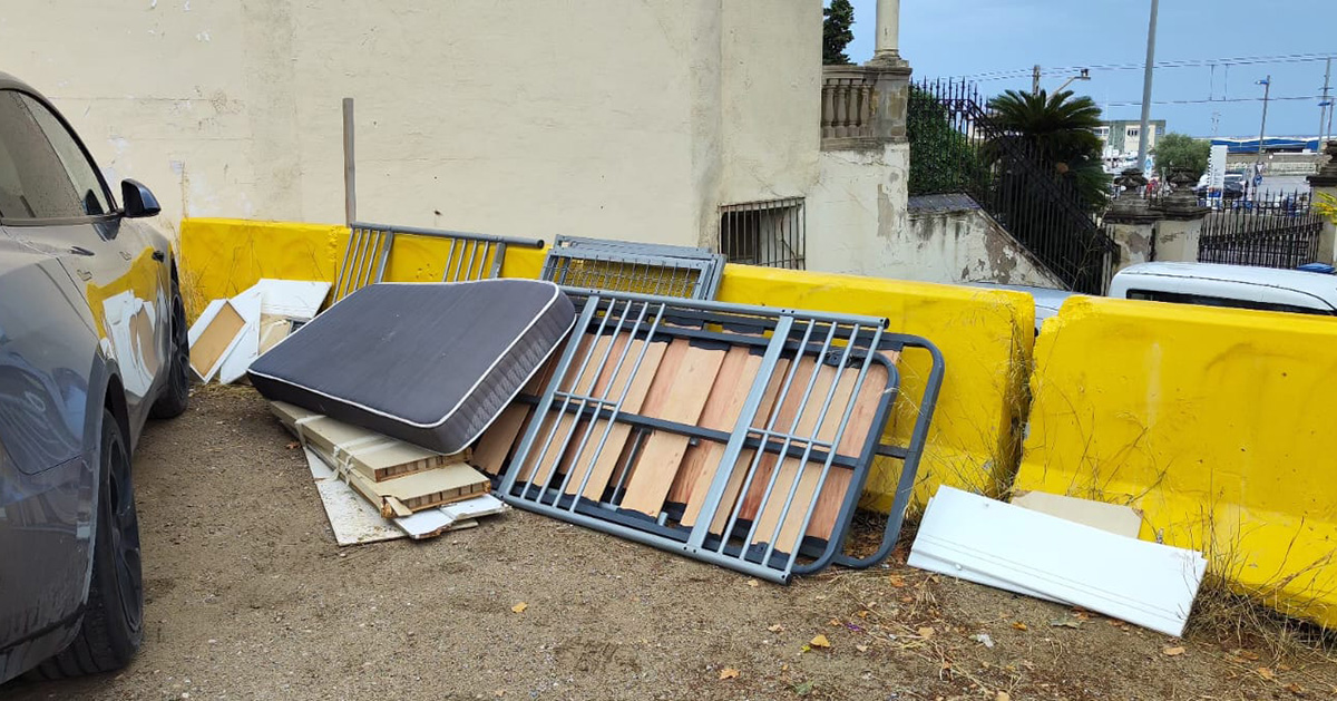 voluminosos abandonats