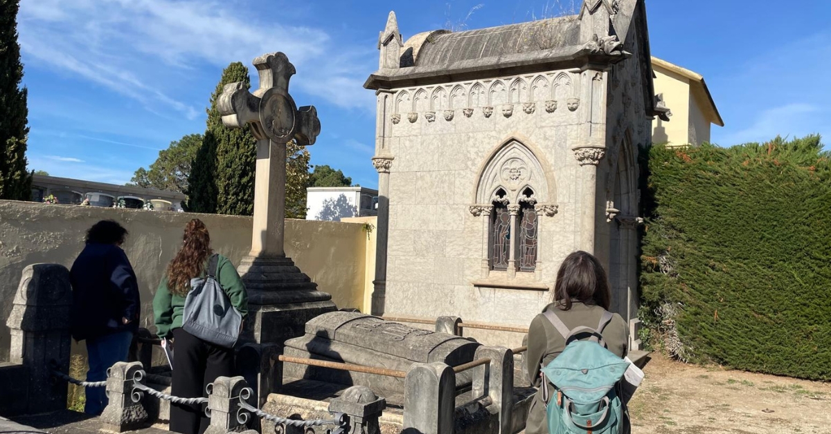 l'rea de patrimoni impulsa intervencions al cementiri per garantir-ne la conservaci